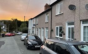 Two Bed Holiday Home In Conwy